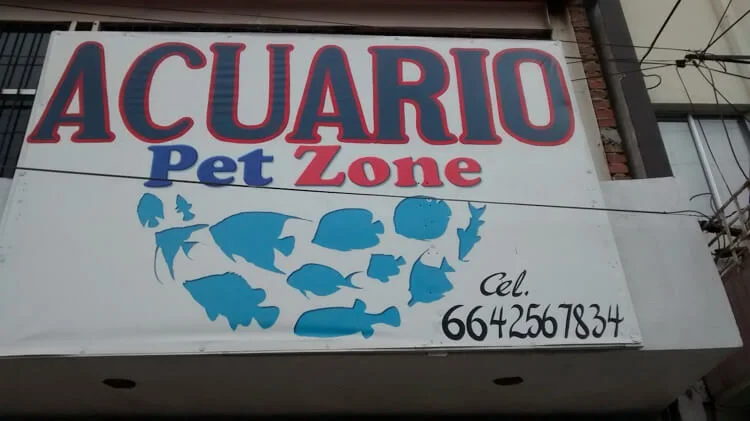 Fachada del acuario Acuario Pet Zone
